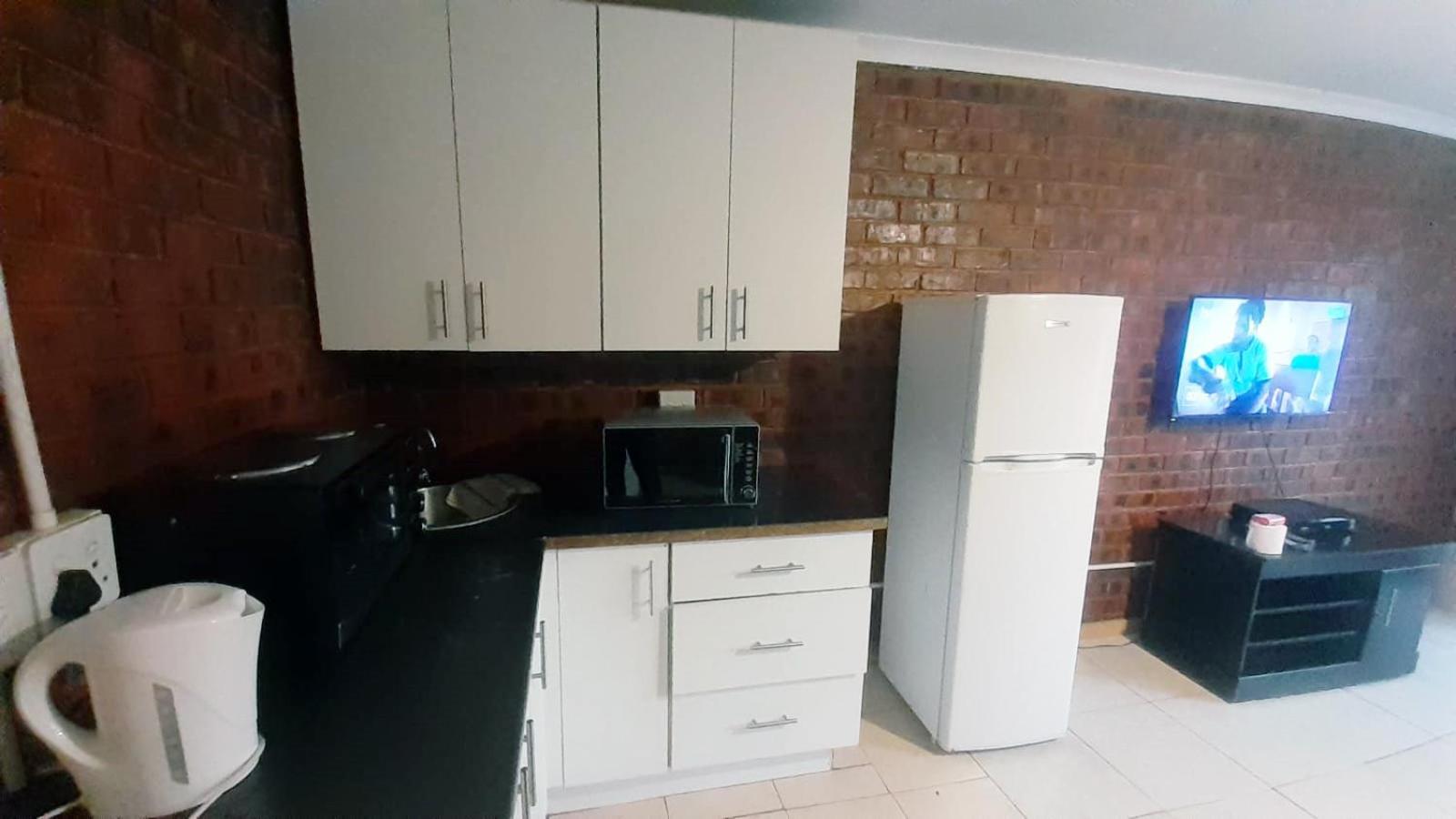 Cozy Hatfield Condo Pretoria-Noord Habitación foto